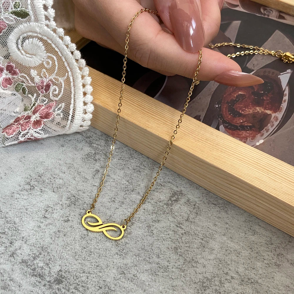 Collier Pendentif Infini Doré Femme or