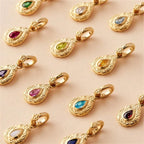 Farget fødselsstens anheng halskjede