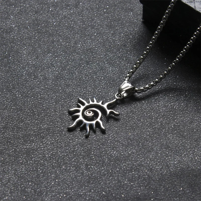 Collier Pendentif Soleil Asymétrique