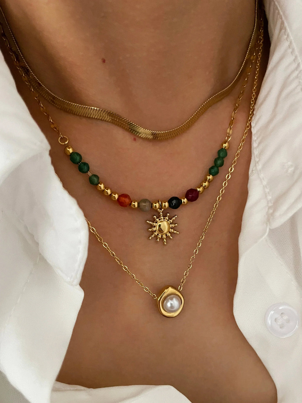 Colliers Pendentif Soleil et Perles a