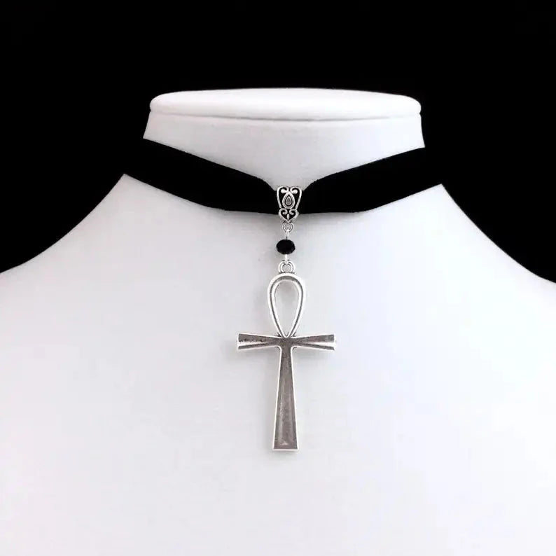 Collier Ras de Cou avec Pendentif Croix D'Ankh