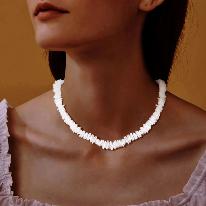 Collier Ras de Cou en Coquillages