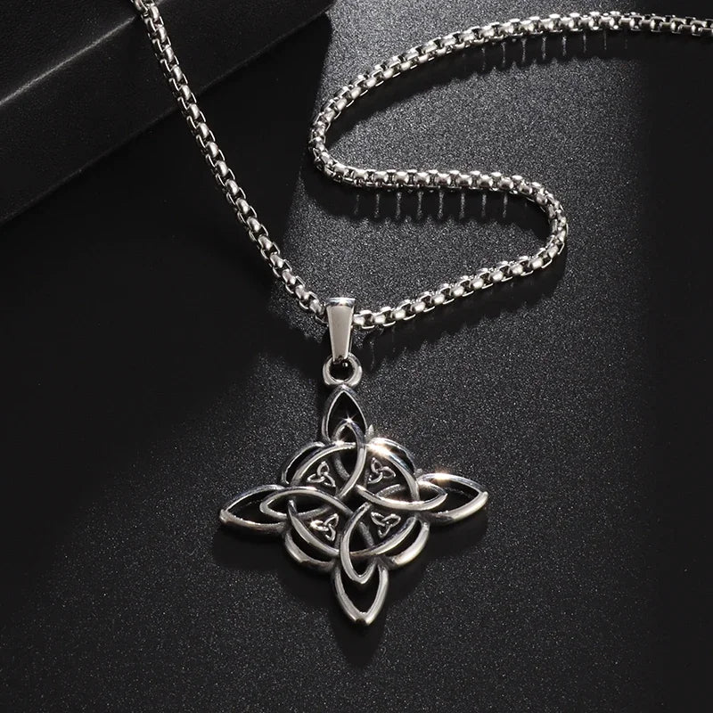 Halskæde "evigt liv" med keltisk triquetra-knude 