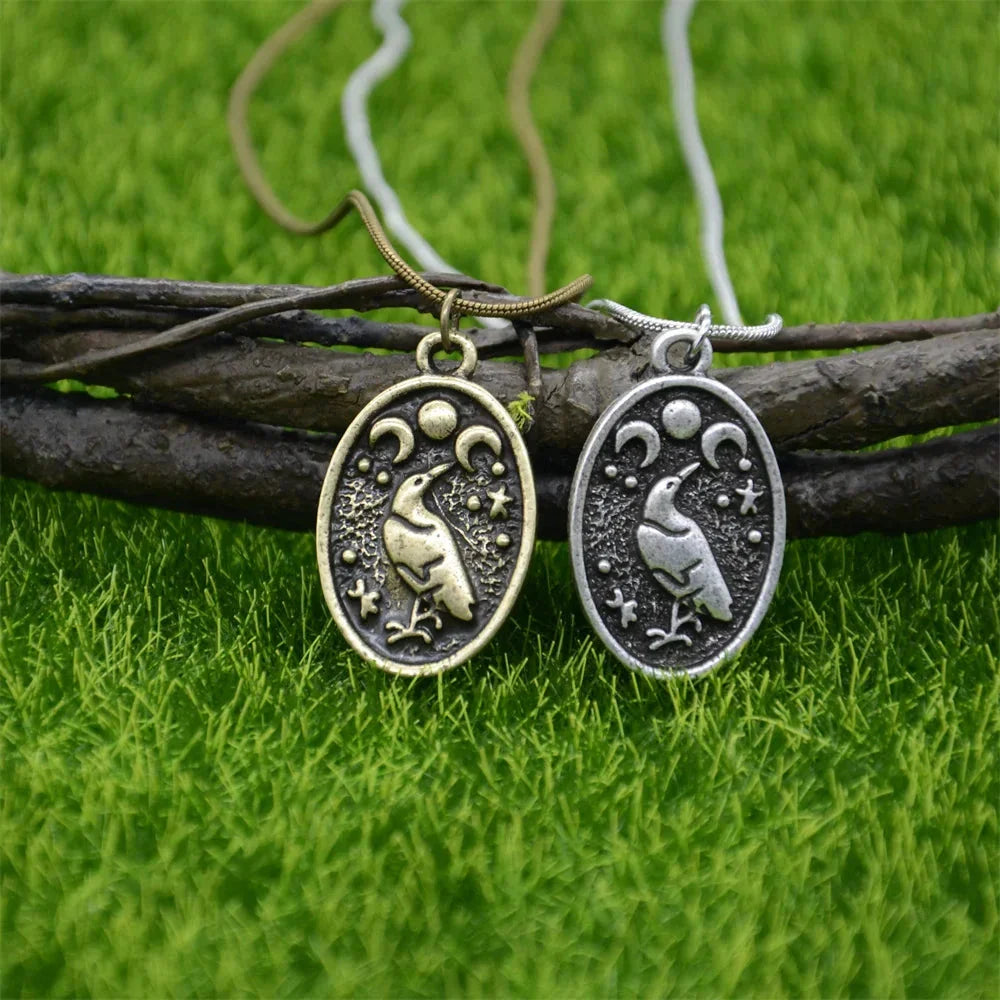 Viking Halskæde med Odin Ravn Vedhæng type 2