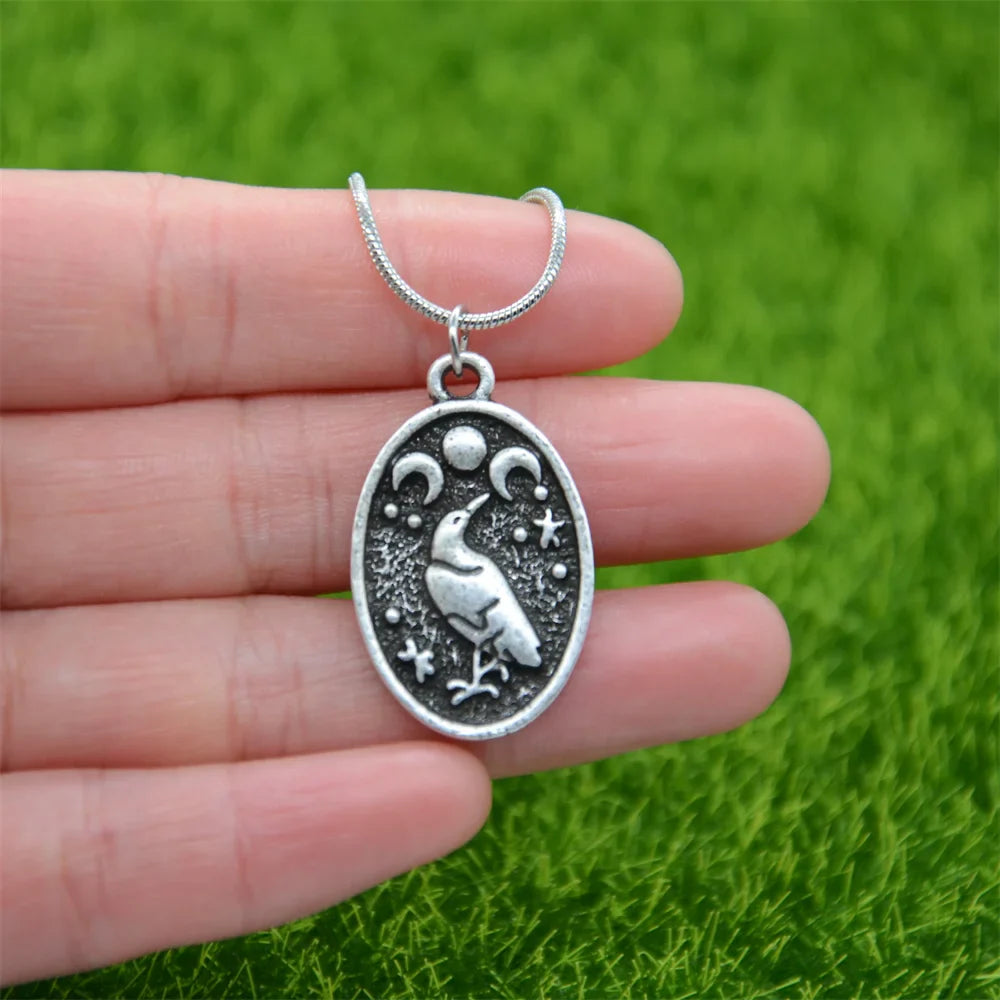 Viking Halskæde med Odin Ravn Vedhæng type 2