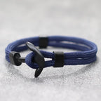 Dobbelt armbånd med sort anker marineblå