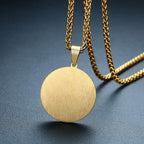 Allah vedhæng til mænd og kvinder