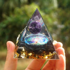 Pyramide Orgonite Beskyttelse & Meditasjon svart livets tre