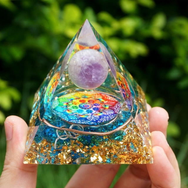 Pyramide Orgonite Beskyttelse & Meditation livets blomst