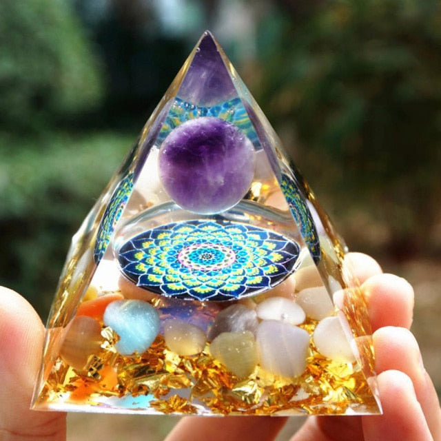 Pyramide Orgonite Beskyttelse & Meditation mandala