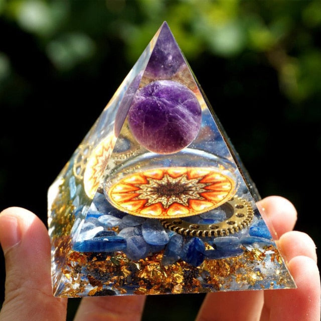 Pyramide Orgonite Beskyttelse & Meditation